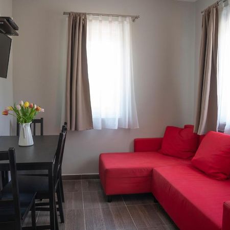 Tulipan Apartman エゲル エクステリア 写真